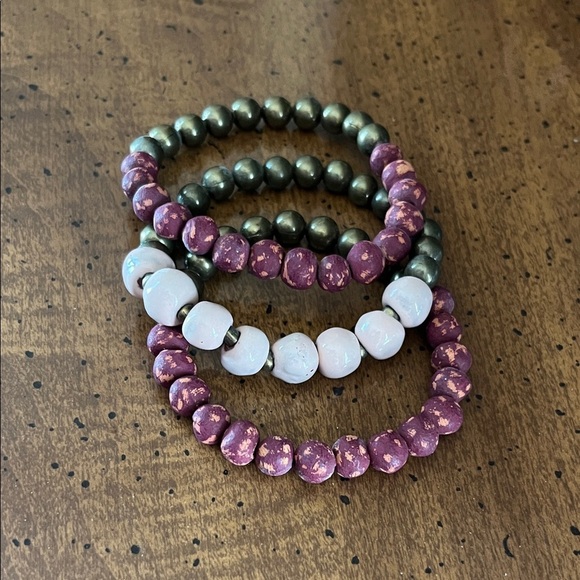 Elegant Trades of Hope Beaded Bracelet Set - Pink, White, and Burgundy. - Picture 1 of 2